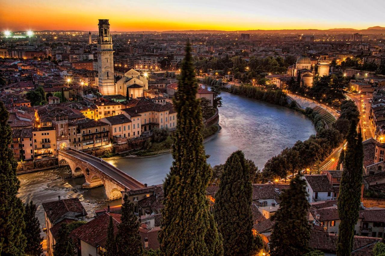 Filarmonico Suites Verona Exterior photo